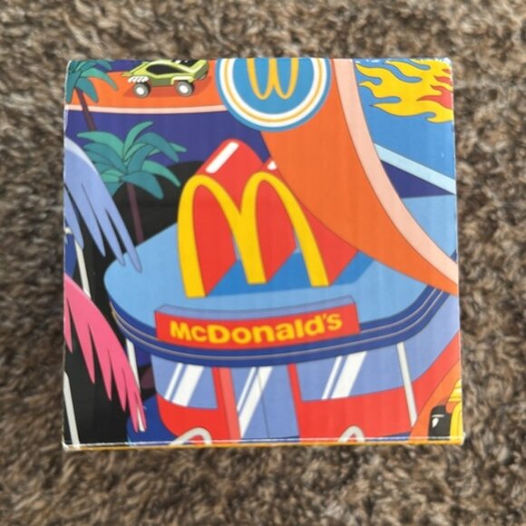 McDonalds COLLECTORS CUP 2024 Barbie X Hot Wheel’s CANADA-GLASS - Picture 6 of 9